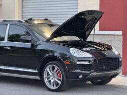 
										2008 Porsche Cayenne Turbo full									