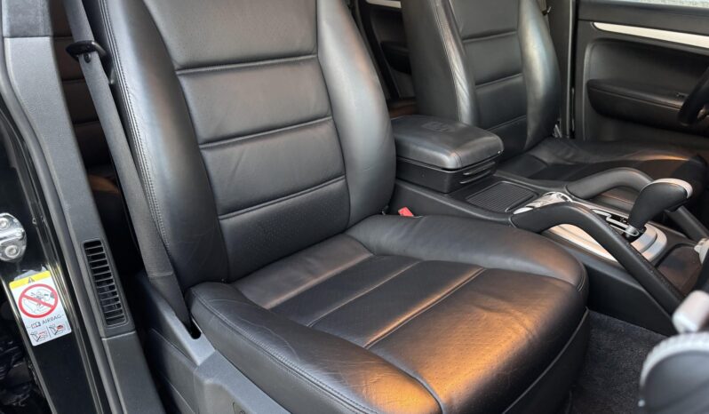 
								2008 Porsche Cayenne Turbo full									