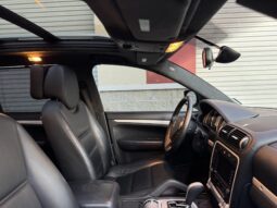 
										2008 Porsche Cayenne Turbo full									