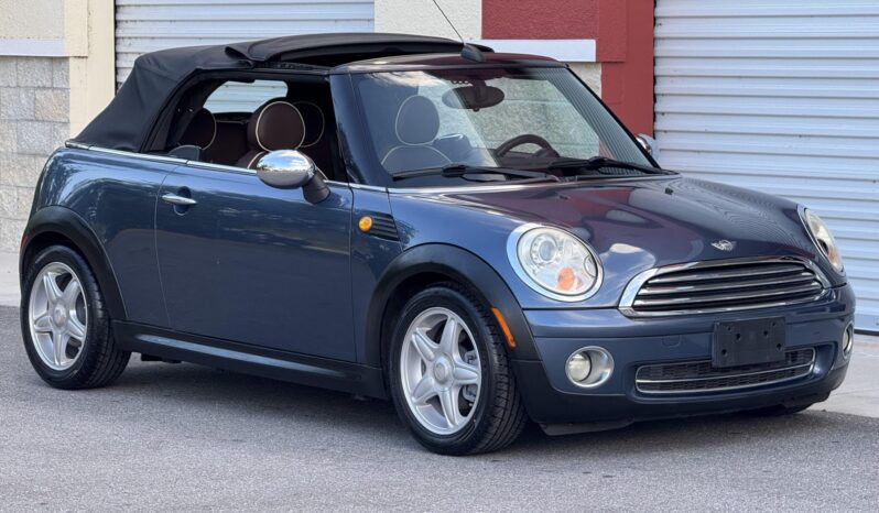 
								2009 Mini Cooper Convertible full									