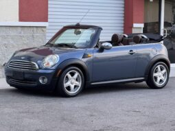 
										2009 Mini Cooper Convertible full									