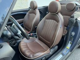 
										2009 Mini Cooper Convertible full									