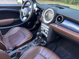
										2009 Mini Cooper Convertible full									