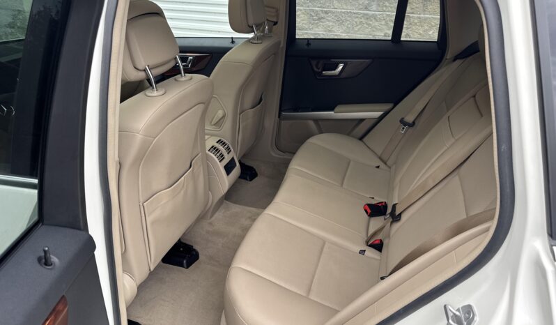 
								2010 Mercedes-Benz GLK350 4MATIC full									