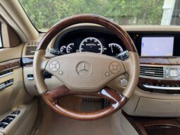 
										2010 Mercedes-Benz S550 full									
