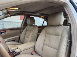 
										2010 Mercedes-Benz S550 full									