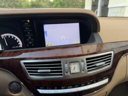 
										2010 Mercedes-Benz S550 full									