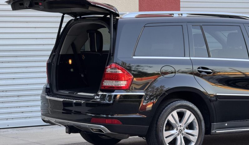 
								2011 Mercedes-Benz GL450 4MATIC full									