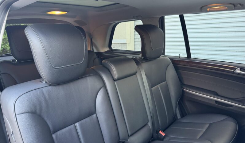 
								2011 Mercedes-Benz GL450 4MATIC full									