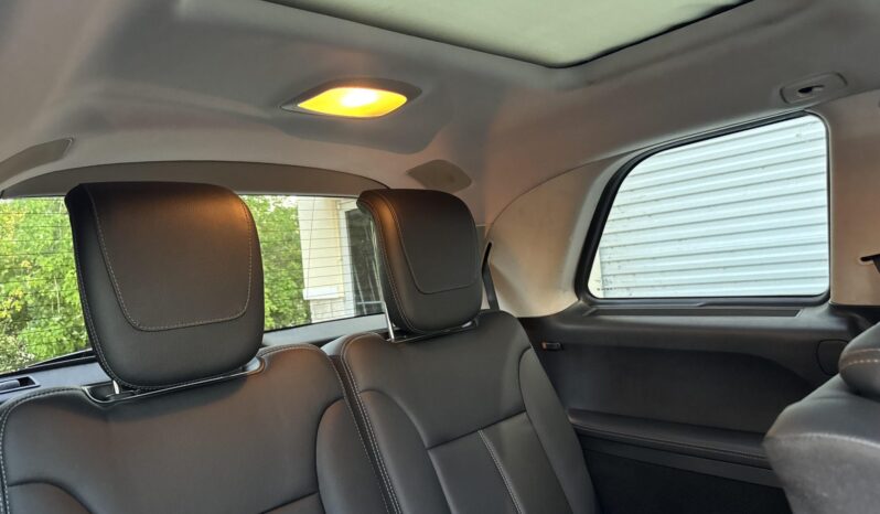 
								2011 Mercedes-Benz GL450 4MATIC full									