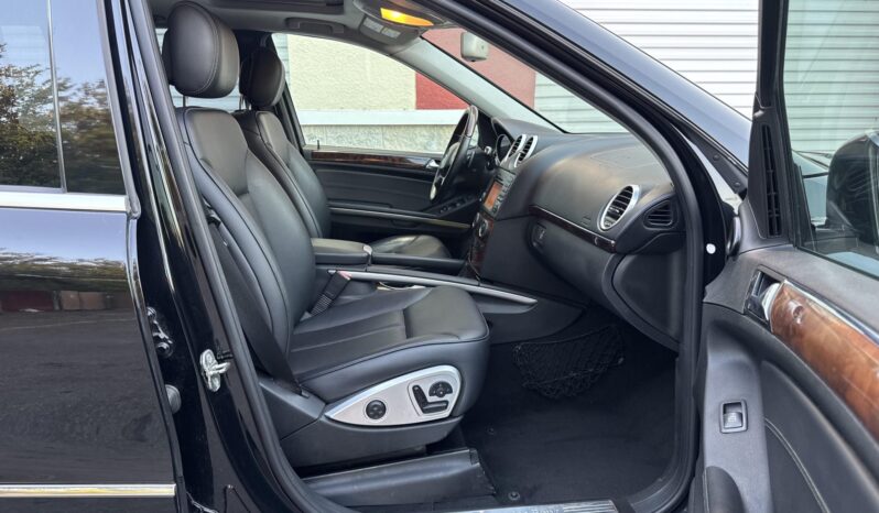 
								2011 Mercedes-Benz GL450 4MATIC full									
