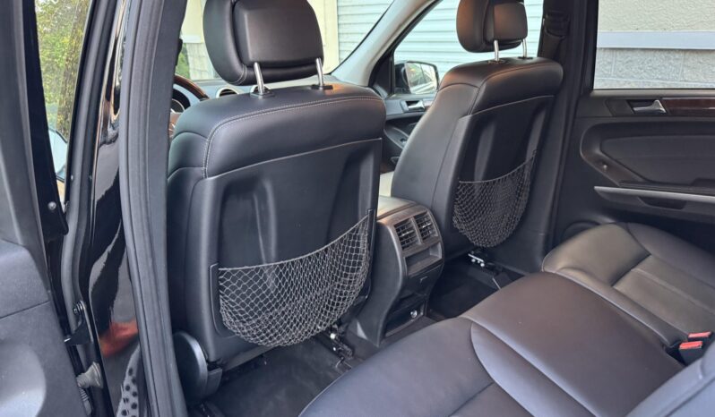 
								2011 Mercedes-Benz GL450 4MATIC full									