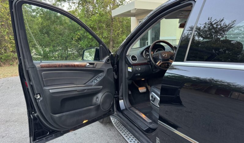 
								2011 Mercedes-Benz GL450 4MATIC full									