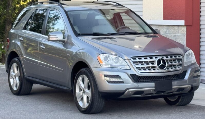 
								2011 Mercedes-Benz ML350 BlueTEC 4MATIC full									