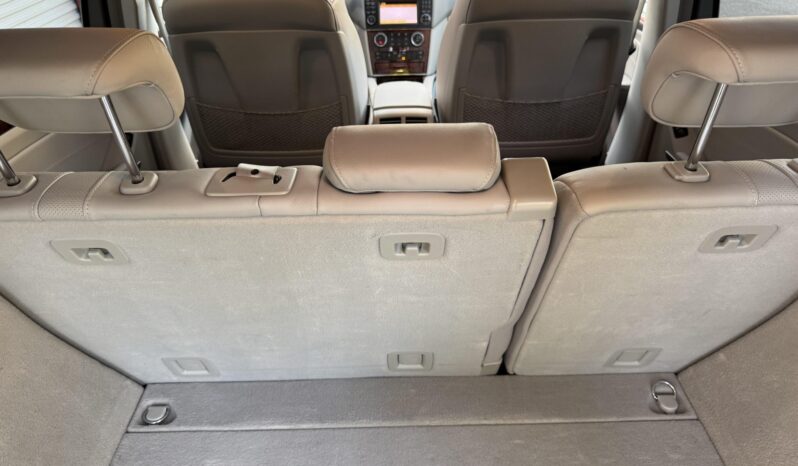 
								2011 Mercedes-Benz ML350 BlueTEC 4MATIC full									