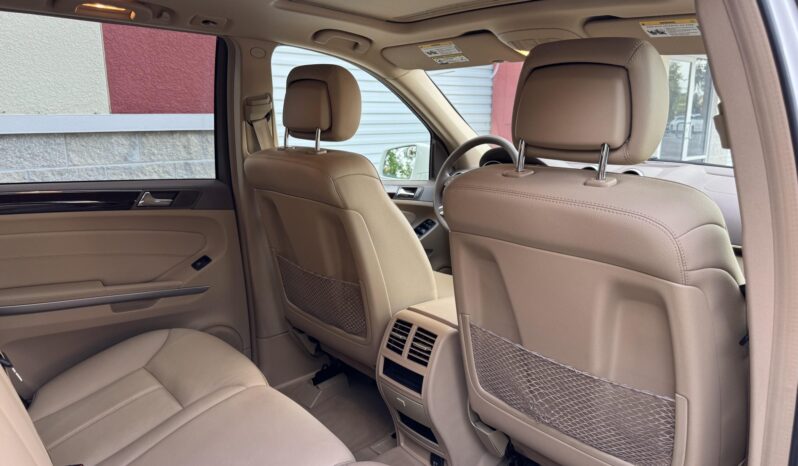 
								2012 Mercedes-Benz GL450 4MATIC full									