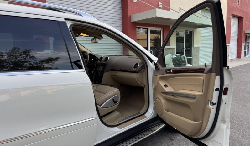 
								2012 Mercedes-Benz GL450 4MATIC full									