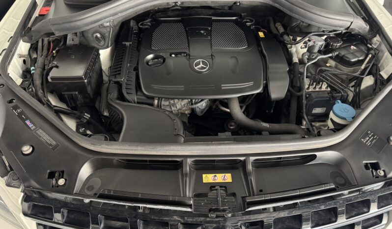 
								2012 Mercedes-Benz ML350 4MATIC full									