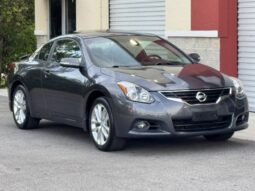 
										2012 Nissan Altima 3.5 SR Coupe 6-Speed full									