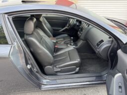 
										2012 Nissan Altima 3.5 SR Coupe 6-Speed full									