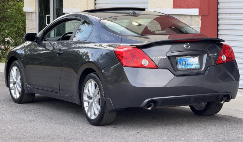 
								2012 Nissan Altima 3.5 SR Coupe 6-Speed full									