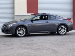 
										2012 Nissan Altima 3.5 SR Coupe 6-Speed full									