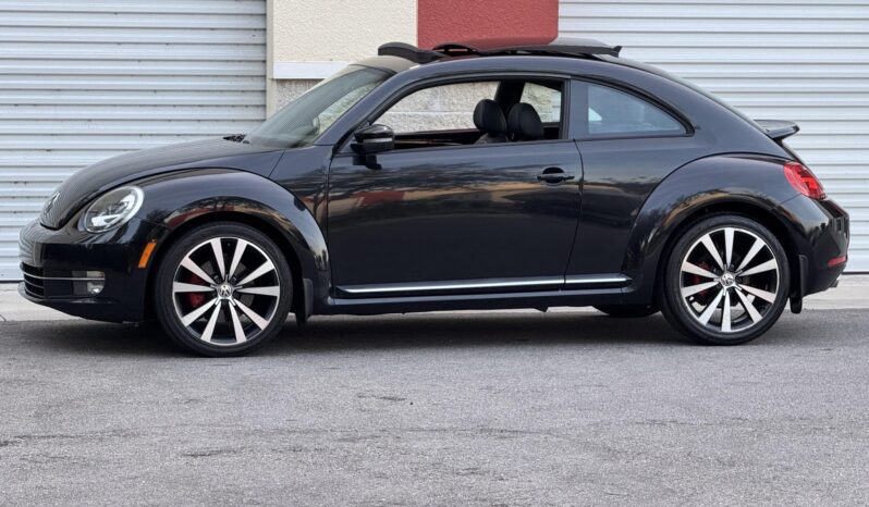 
								2013 Volkswagen Beetle Turbo full									