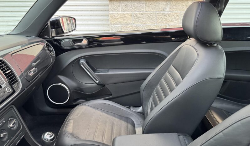 
								2013 Volkswagen Beetle Turbo full									