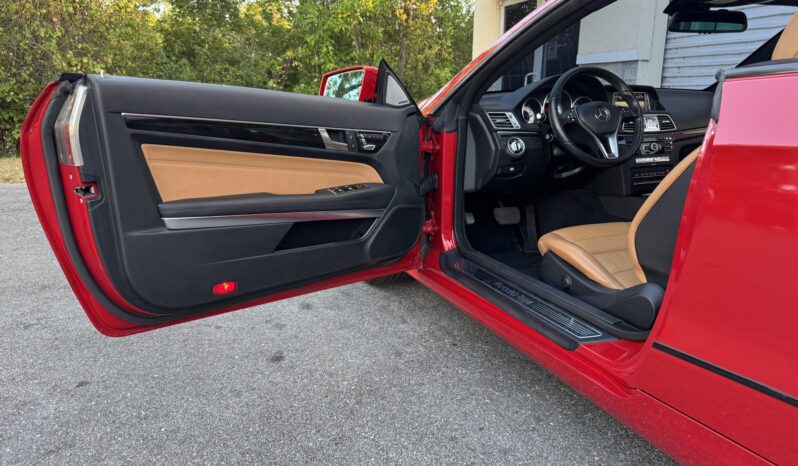 
								2015 Mercedes-Benz E400 Coupe full									