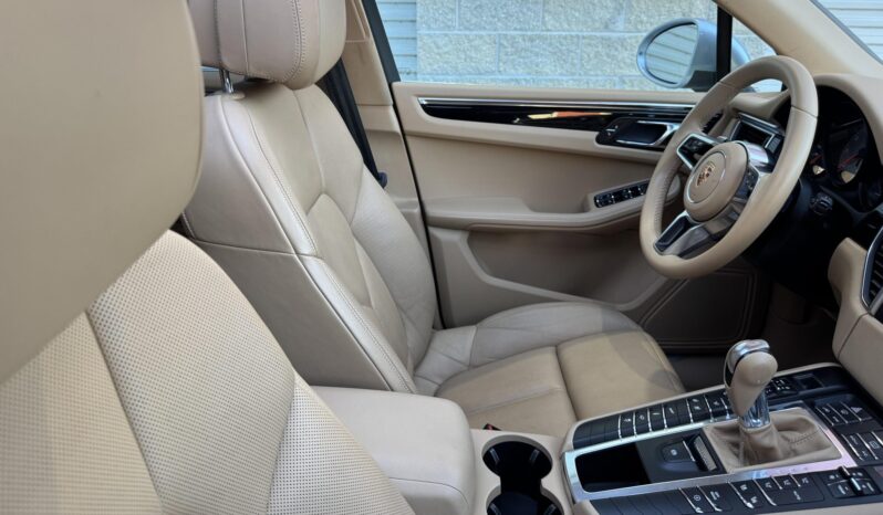 
								2015 Porsche Macan S full									