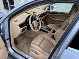 
										2015 Porsche Macan S full									